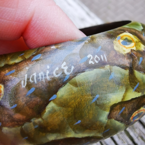 Hand-painted Wooden Snake Bangle Bracelet - Picture 6 of 14